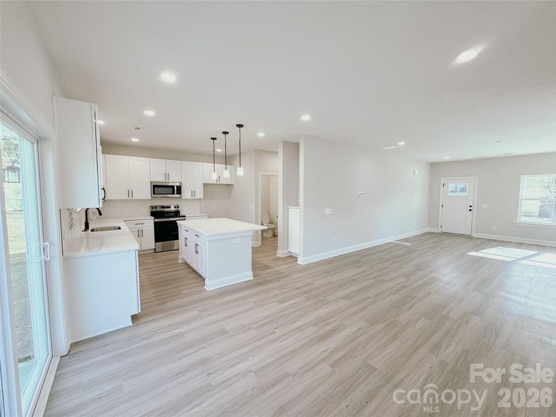 Spacious, unfurnished interior of a new home in , Huntersville (Image 13).