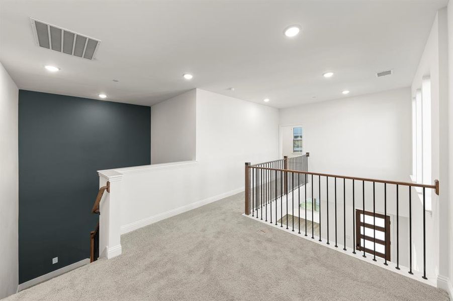 14. 2527 Huxley - Loft (2) 14. 2527 Huxley - Loft (2)