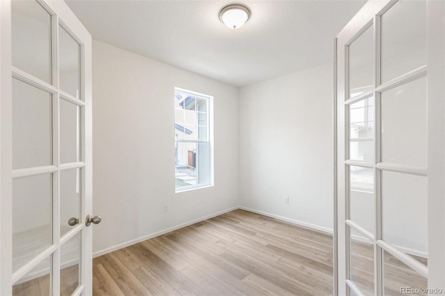 Spacious, unfurnished interior of a new home in , Watkins (Image 19).