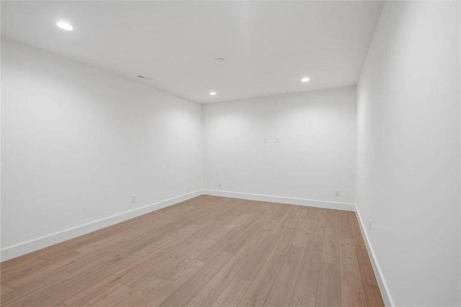Spacious, unfurnished interior of a new home in , Blairsville (Image 38). Spacious, unfurnished interior of a new home in , Blairsville (Image 38).
