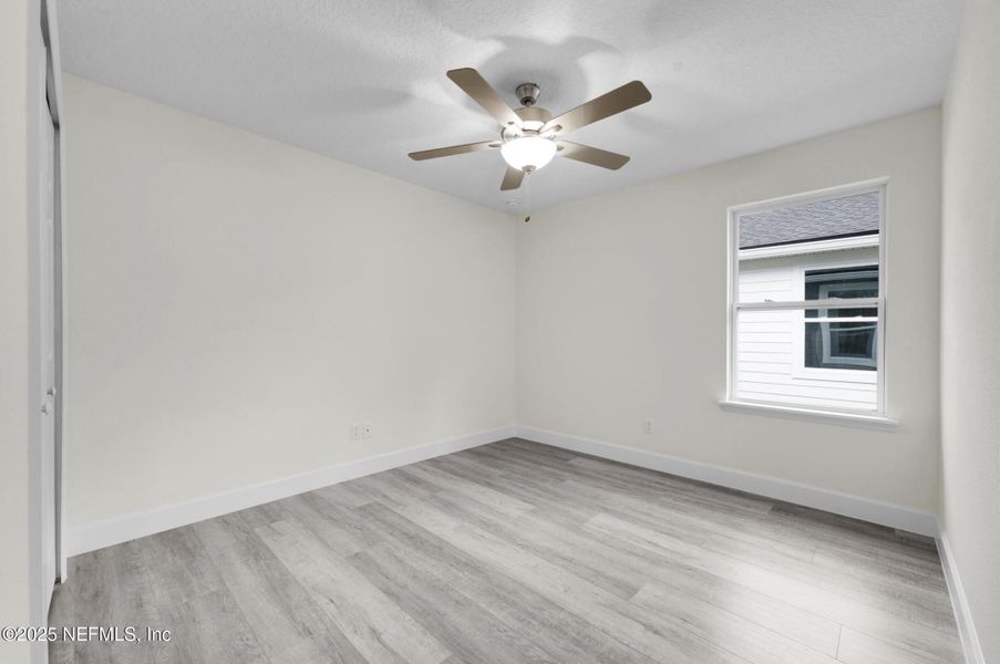 Spacious, unfurnished interior of a new home in , Jacksonville (Image 18).
