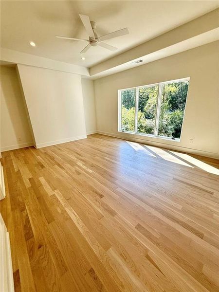 Spacious, unfurnished interior of a new home in , Sandy Springs (Image 57).