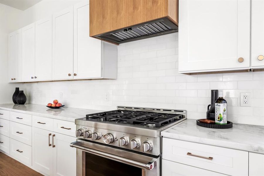 Image 34 of a home in .