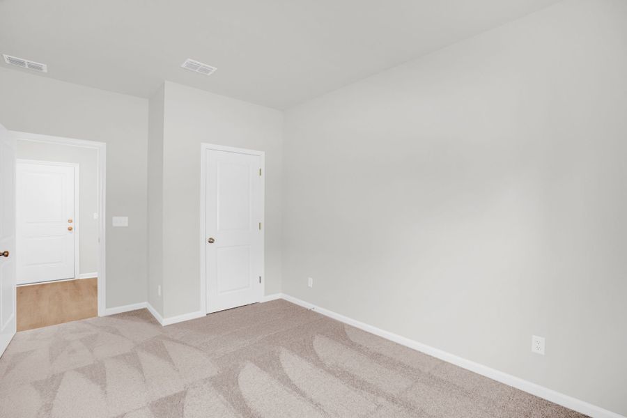Spacious, unfurnished interior of a new home in Carriage Estates, Lexington (Image 41). Spacious, unfurnished interior of a new home in Carriage Estates, Lexington (Image 41).