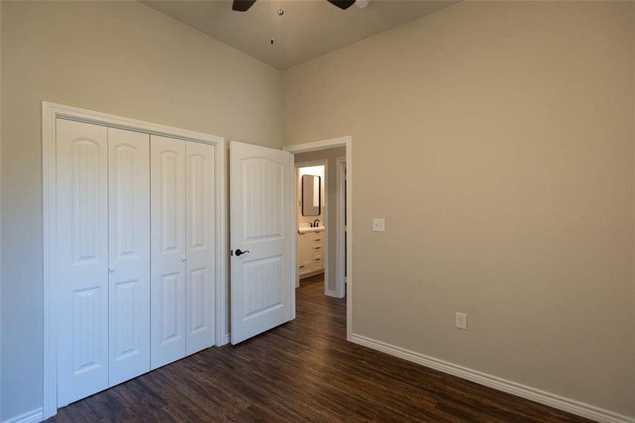 Spacious, unfurnished interior of a new home in , Mabank (Image 23).