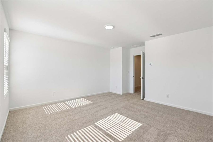 Spacious, unfurnished interior of a new home in Leydenview, Mableton (Image 36). Spacious, unfurnished interior of a new home in Leydenview, Mableton (Image 36).