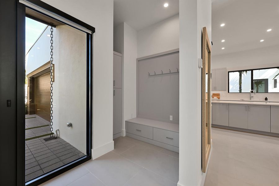 Spacious, unfurnished interior of a new home in , Delray Beach (Image 24).