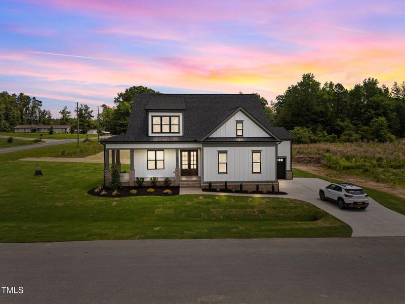 1-web-or-mls-DJI_20250607001540_0359_D_1 1-web-or-mls-DJI_20250607001540_0359_D_1