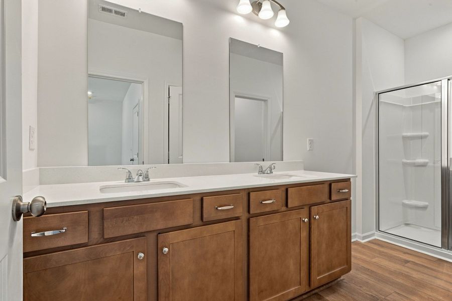Furnished interior view inside a new home in Ironhorse, Dickson (Image 12).