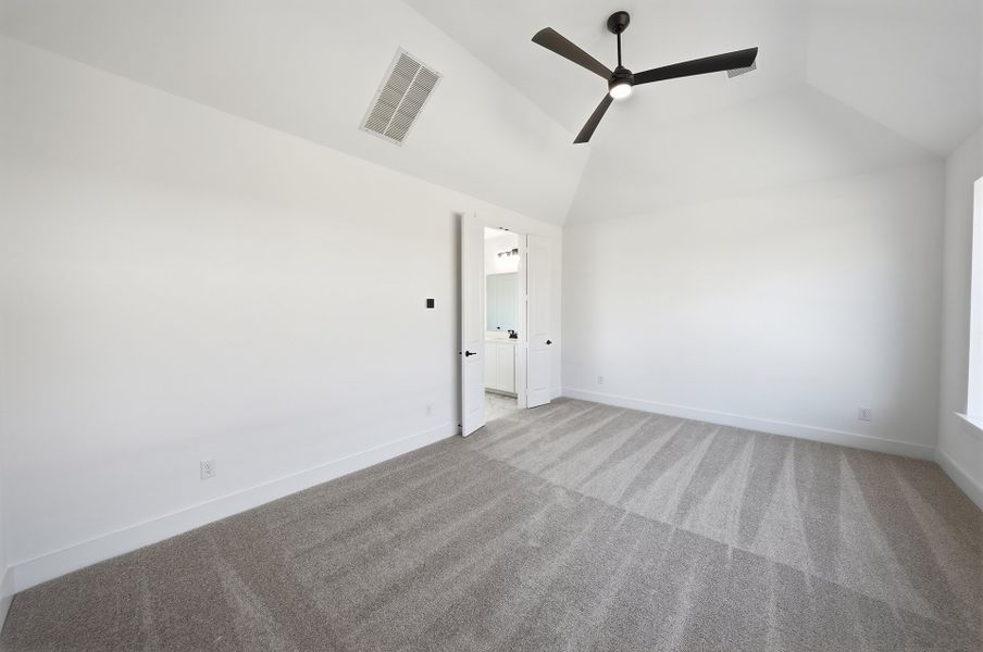 Spacious, unfurnished interior of a new home in Brookhollow West, Prosper (Image 30). Spacious, unfurnished interior of a new home in Brookhollow West, Prosper (Image 30).
