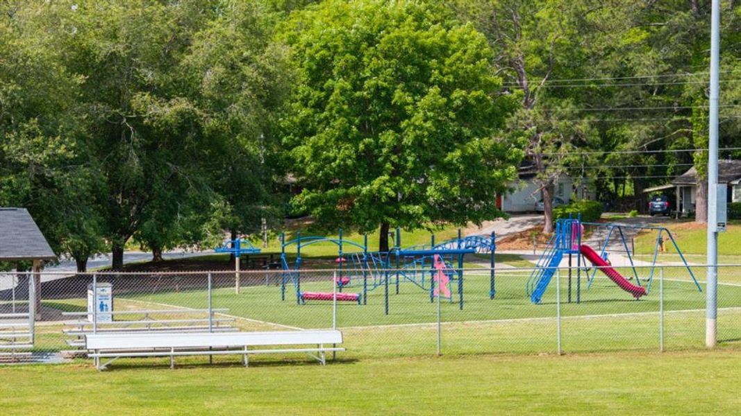 Community amenities in Pointe Park, Union City (Image 39).