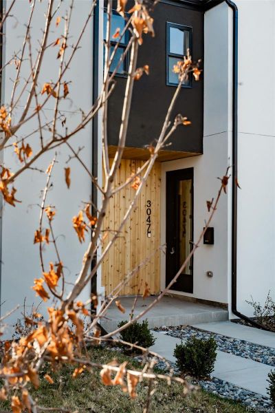 Exterior details and patio area of a home in , Englewood (Image 27).