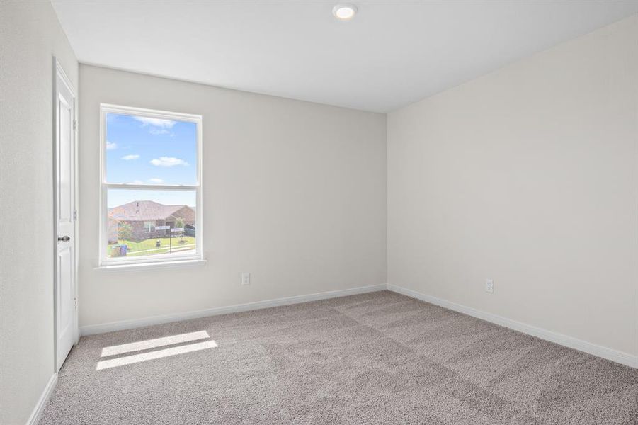 Spacious, unfurnished interior of a new home in Patriot Estates, Venus (Image 19).