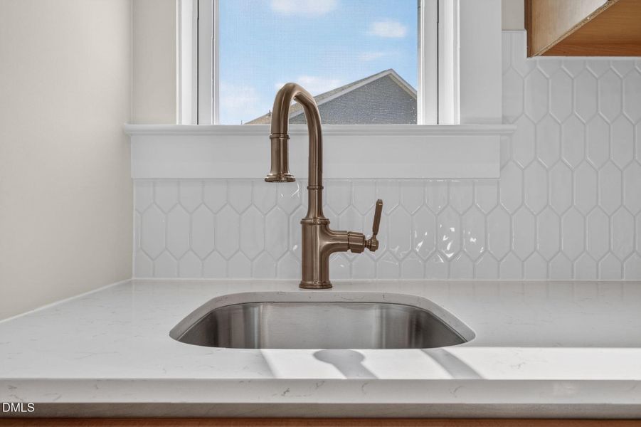 DC 125 Selma French Country-23 DC 125 Selma French Country-23