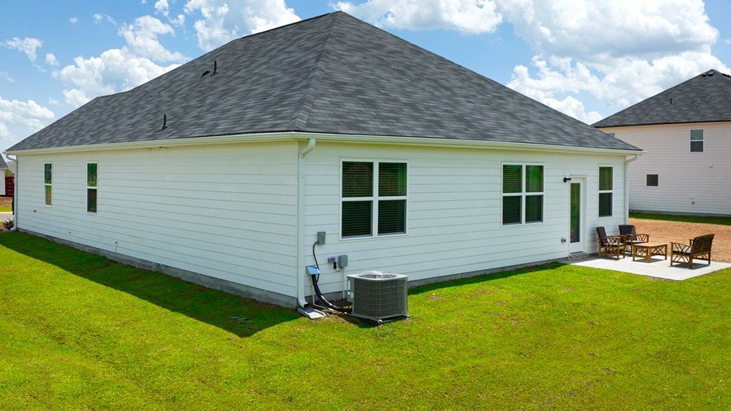 Representative exterior photo of a completed home built from the Cali by D.R. Horton in The Preserve at Agricultural Village, Perry, GA (Image 21).