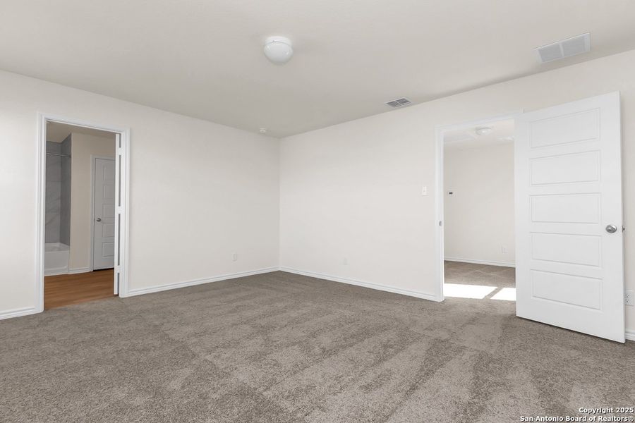 Spacious, unfurnished interior of a new home in Knox Ridge, Converse (Image 14). Spacious, unfurnished interior of a new home in Knox Ridge, Converse (Image 14).