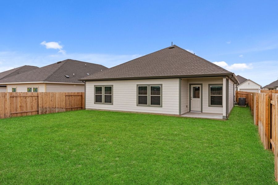 New Home in Cedar Creek, TX.  - Slide 25