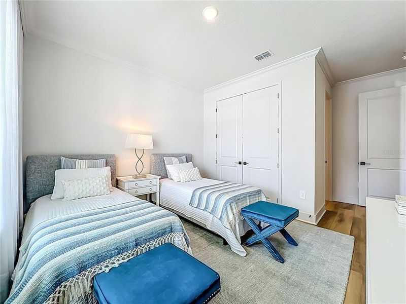 Furnished interior view inside a new home in Summerlake Reserve, Winter Garden (Image 27).