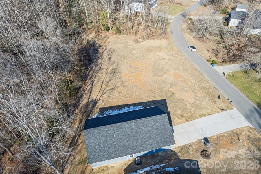 Huge Side Yard & 1.75 Acres! Huge Side Yard & 1.75 Acres!