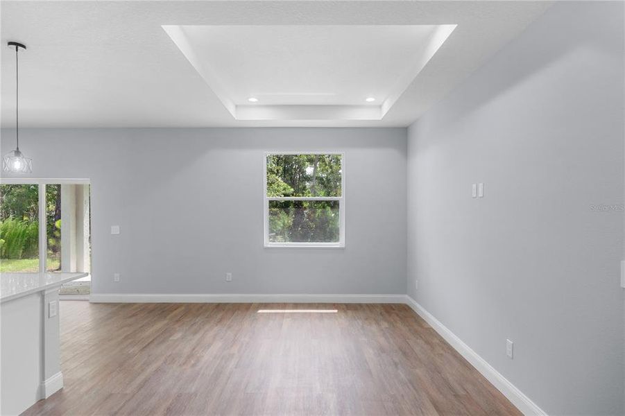 Spacious, unfurnished interior of a new home in , Deland (Image 30).