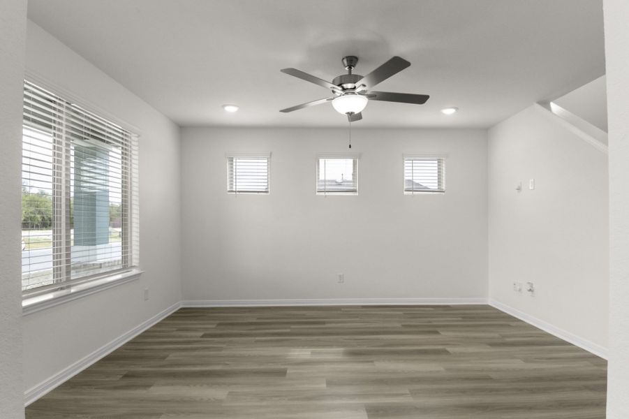 Representative unfurnished interior of a home built from the Pecan by Pacesetter Homes in Trace, San Marcos (Image 27). Representative unfurnished interior of a home built from the Pecan by Pacesetter Homes in Trace, San Marcos (Image 27).