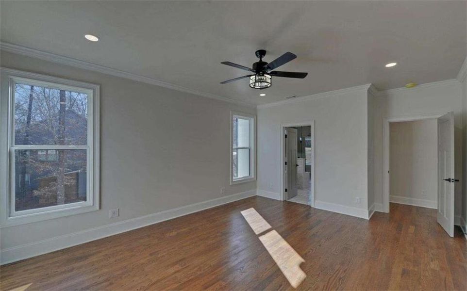 Spacious, unfurnished interior of a new home in , Clarkesville (Image 68).