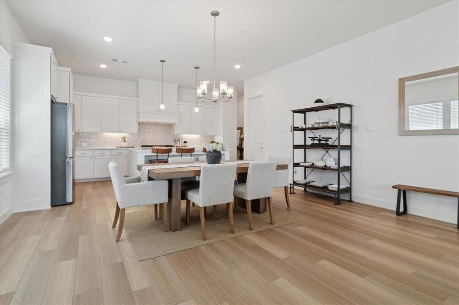 Furnished interior view inside a new home in Painted Tree - South, McKinney (Image 38). Furnished interior view inside a new home in Painted Tree - South, McKinney (Image 38).