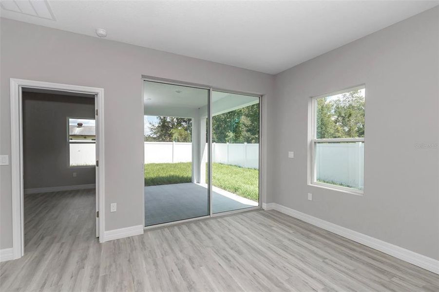 Spacious, unfurnished interior of a new home in , Summerfield (Image 38).