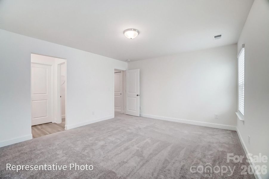 Spacious, unfurnished interior of a new home in Heritage - 55+ Community, Indian Trail (Image 22).
