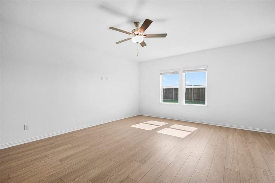 2146 Tule Way ~ Ready Now!