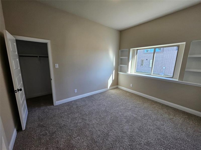Spacious, unfurnished interior of a new home in Trails of Trenton, Trenton (Image 16).