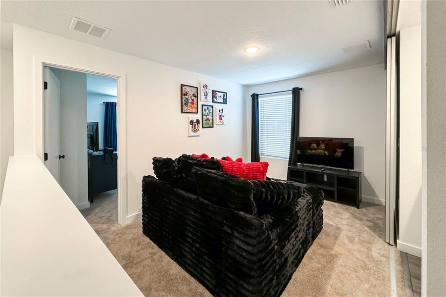 Furnished interior view inside a new home in , Kissimmee (Image 34).