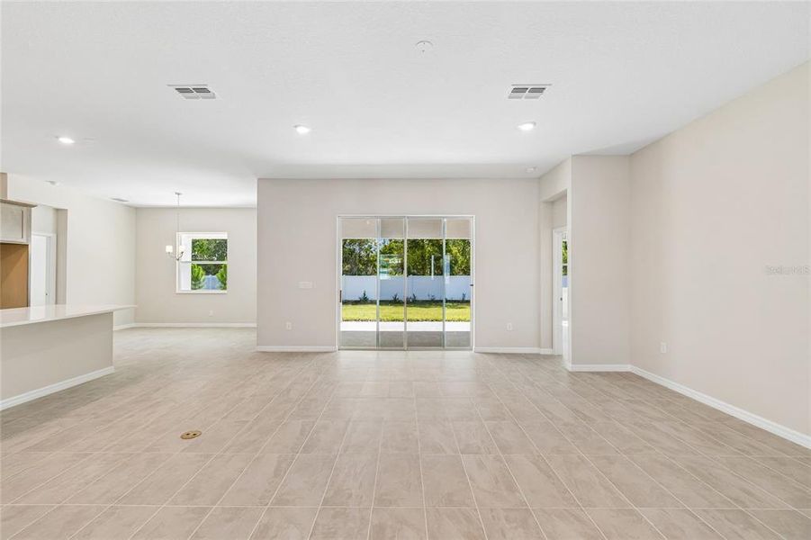 Spacious, unfurnished interior of a new home in Pinecone Reserve, Brooksville (Image 15). Spacious, unfurnished interior of a new home in Pinecone Reserve, Brooksville (Image 15).
