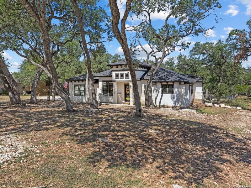 210 Falling Hls, New Braunfels, TX 78132 - New Construction Home
