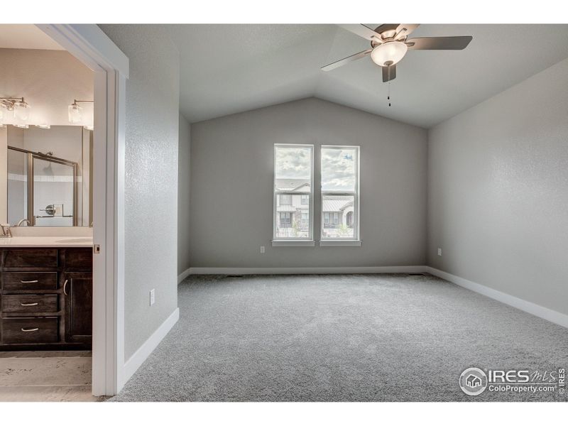 Spacious, unfurnished interior of a new home in Vernazza, Windsor (Image 17). Spacious, unfurnished interior of a new home in Vernazza, Windsor (Image 17).