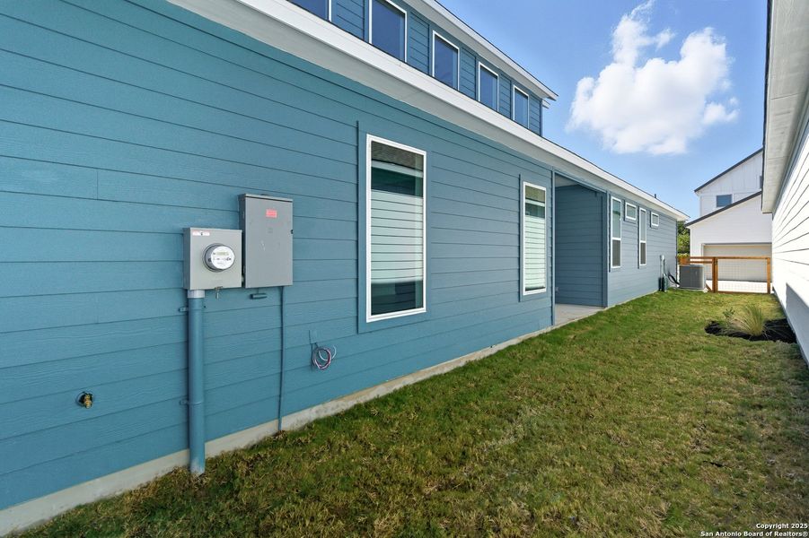 Exterior details and patio area of a home in The Crossvine – Garden Homes, Schertz (Image 23). Exterior details and patio area of a home in The Crossvine – Garden Homes, Schertz (Image 23).