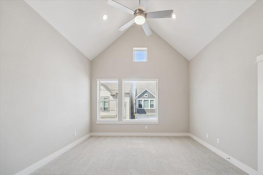 Spacious, unfurnished interior of a new home in Brittmoore Crossing, Houston (Image 12). Spacious, unfurnished interior of a new home in Brittmoore Crossing, Houston (Image 12).
