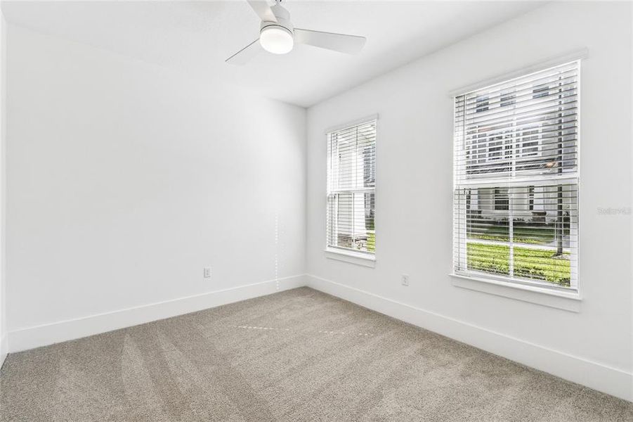 Spacious, unfurnished interior of a new home in Vdara, Orlando (Image 16).