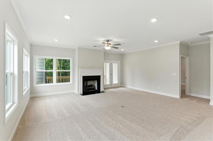 Spacious, unfurnished interior of a new home in Stratford at NatureWalk, Dallas (Image 37). Spacious, unfurnished interior of a new home in Stratford at NatureWalk, Dallas (Image 37).
