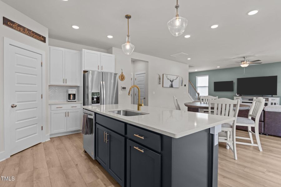 17-web-or-mls-2N6A6004