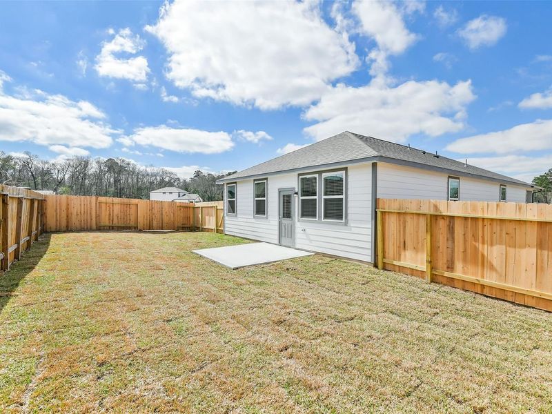 Exterior details and patio area of a home in Liberty Estates, Cleveland (Image 27).