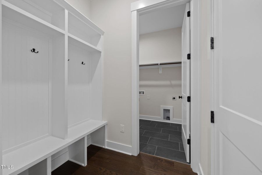 32-web-or-mls-IMG_0307 32-web-or-mls-IMG_0307