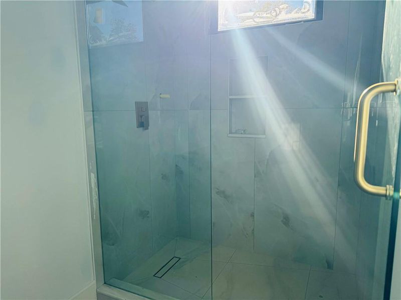 Image 33 of a home in .