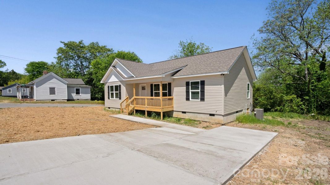 Exterior details and patio area of a home in , Chester (Image 15).