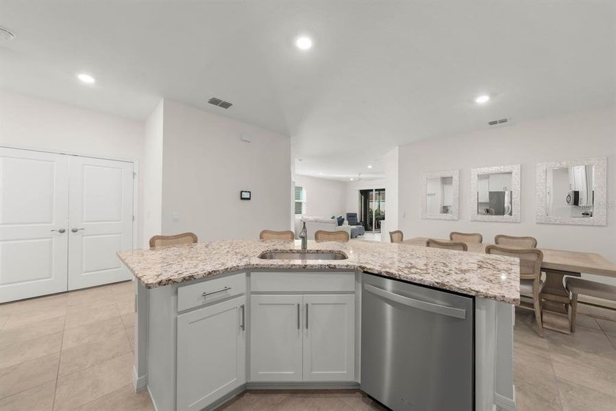 Furnished interior view inside a new home in Star Farms at Lakewood Ranch, Bradenton (Image 9).