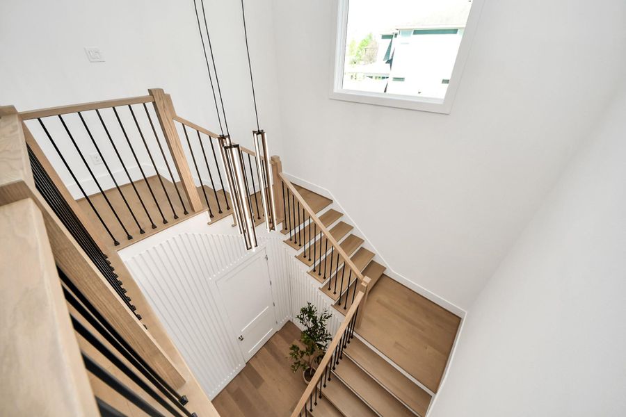 Spacious, unfurnished interior of a new home in , Houston (Image 20).