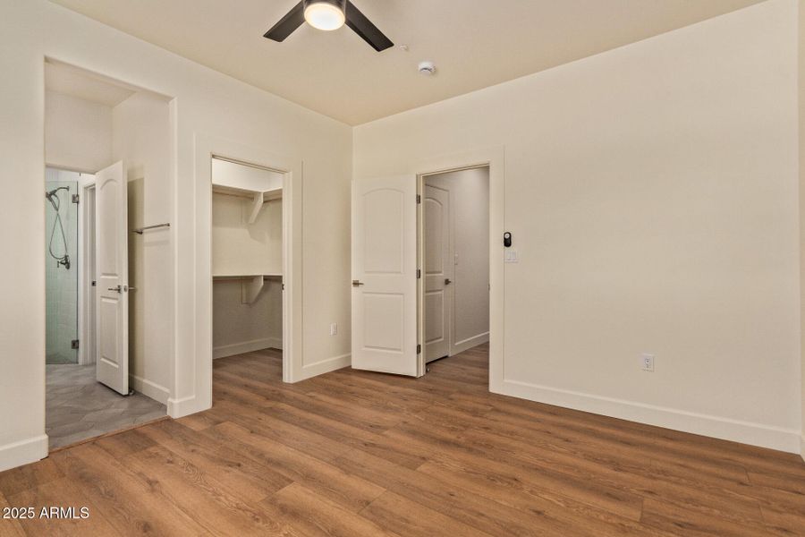 Additional Bedroom Additional Bedroom