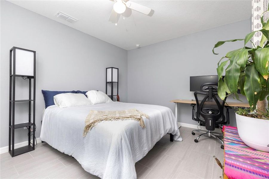 Furnished interior view inside a new home in , Belleview (Image 6).