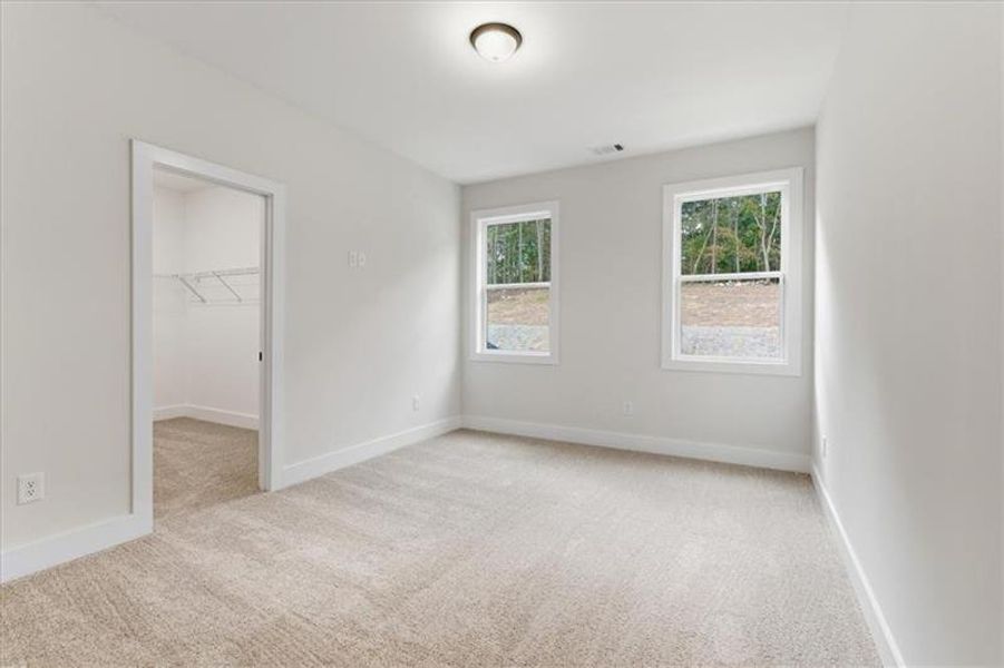 Spacious, unfurnished interior of a new home in , Rome (Image 28).