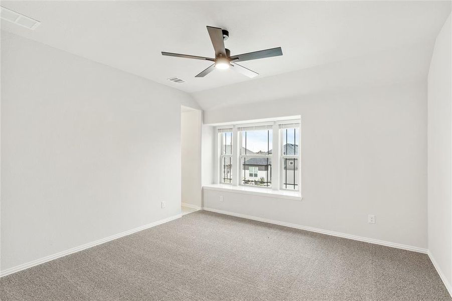 Spacious, unfurnished interior of a new home in Waterscape Classic 50s, Royse City (Image 30). Spacious, unfurnished interior of a new home in Waterscape Classic 50s, Royse City (Image 30).